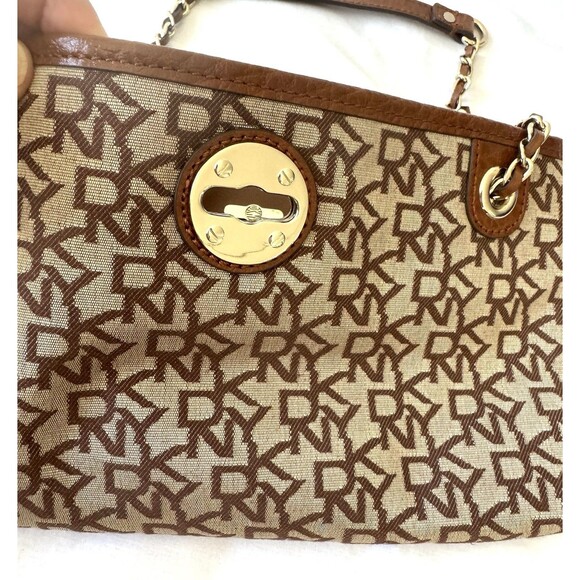 DKNY Brown Monogram Jacquard Logo Chain Strap Small Crossbody Shoulder Bag - Picture 5 of 16